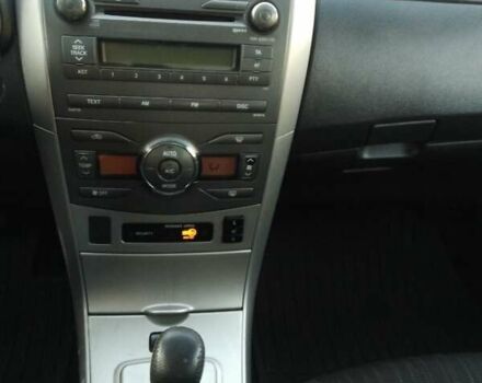 Сірий Тойота Королла, об'ємом двигуна 1.6 л та пробігом 303 тис. км за 6300 $, фото 16 на Automoto.ua