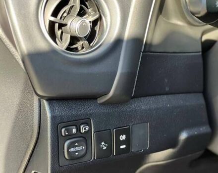 Тойота Королла 2017 у Одесі на Automoto.ua Сірий Тойота Королла, об'ємом двигуна 1.8 л та пробігом 109 тис. км за 13500 $, фото 11 на Automoto.ua