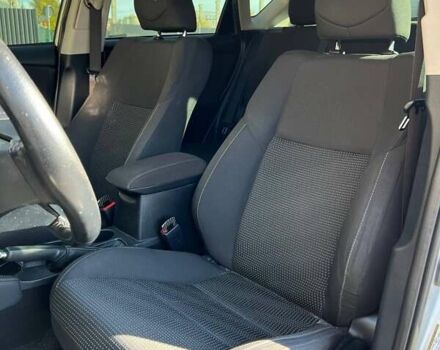 Тойота Королла 2017 у Одесі на Automoto.ua Сірий Тойота Королла, об'ємом двигуна 1.8 л та пробігом 109 тис. км за 13500 $, фото 13 на Automoto.ua