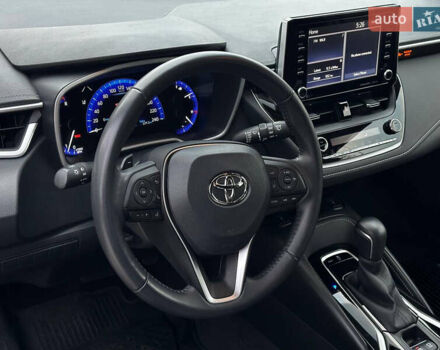 Сірий Тойота Королла, об'ємом двигуна 1.99 л та пробігом 17 тис. км за 15900 $, фото 5 на Automoto.ua