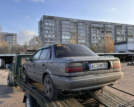 Серый Тойота Королла, объемом двигателя 1.6 л и пробегом 235 тыс. км за 650 $, фото 3 на Automoto.ua