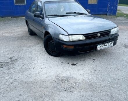 Серый Тойота Королла, объемом двигателя 1.6 л и пробегом 215 тыс. км за 1200 $, фото 4 на Automoto.ua