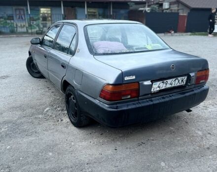 Серый Тойота Королла, объемом двигателя 1.6 л и пробегом 215 тыс. км за 1200 $, фото 1 на Automoto.ua