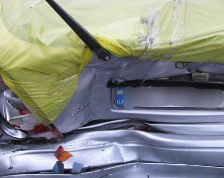 Серый Тойота Королла, объемом двигателя 1.6 л и пробегом 3 тыс. км за 965 $, фото 3 на Automoto.ua