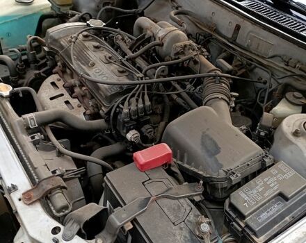 Серый Тойота Королла, объемом двигателя 1.4 л и пробегом 200 тыс. км за 1950 $, фото 2 на Automoto.ua