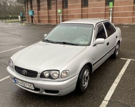 Серый Тойота Королла, объемом двигателя 1.4 л и пробегом 388 тыс. км за 2700 $, фото 2 на Automoto.ua