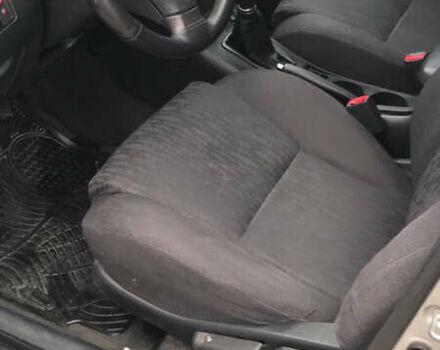 Серый Тойота Королла, объемом двигателя 1.4 л и пробегом 275 тыс. км за 4500 $, фото 9 на Automoto.ua