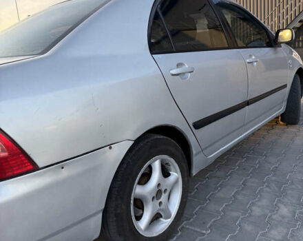 Сірий Тойота Королла, об'ємом двигуна 1.4 л та пробігом 260 тис. км за 3300 $, фото 1 на Automoto.ua