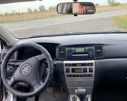 Сірий Тойота Королла, об'ємом двигуна 1.6 л та пробігом 230 тис. км за 4700 $, фото 5 на Automoto.ua