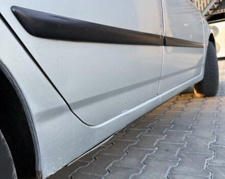 Сірий Тойота Королла, об'ємом двигуна 1.4 л та пробігом 260 тис. км за 3300 $, фото 5 на Automoto.ua