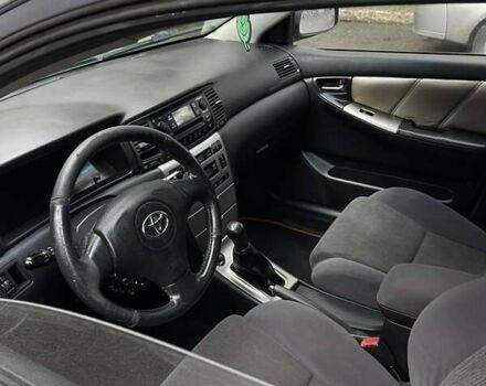 Сірий Тойота Королла, об'ємом двигуна 1.6 л та пробігом 257 тис. км за 3350 $, фото 7 на Automoto.ua