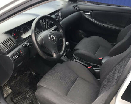 Серый Тойота Королла, объемом двигателя 1.4 л и пробегом 275 тыс. км за 4500 $, фото 5 на Automoto.ua