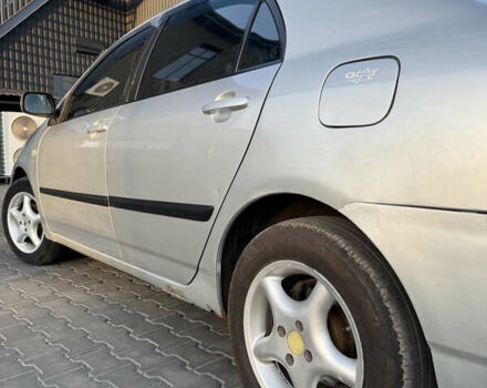 Сірий Тойота Королла, об'ємом двигуна 1.4 л та пробігом 260 тис. км за 3300 $, фото 3 на Automoto.ua