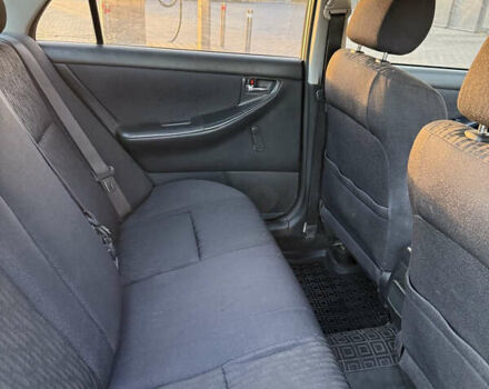 Сірий Тойота Королла, об'ємом двигуна 1.4 л та пробігом 260 тис. км за 3300 $, фото 10 на Automoto.ua