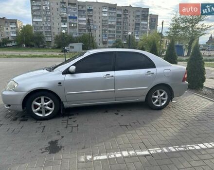 Сірий Тойота Королла, об'ємом двигуна 1.6 л та пробігом 220 тис. км за 3500 $, фото 1 на Automoto.ua