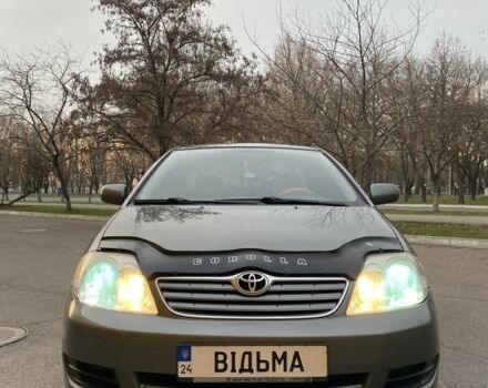 Сірий Тойота Королла, об'ємом двигуна 1.6 л та пробігом 271 тис. км за 5800 $, фото 1 на Automoto.ua