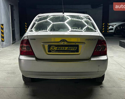 Серый Тойота Королла, объемом двигателя 1.4 л и пробегом 236 тыс. км за 4900 $, фото 4 на Automoto.ua