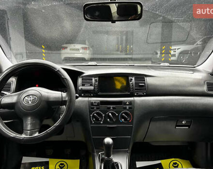 Серый Тойота Королла, объемом двигателя 1.4 л и пробегом 236 тыс. км за 4900 $, фото 9 на Automoto.ua