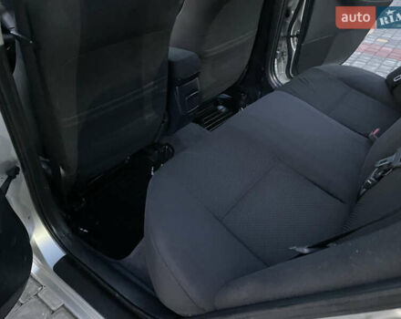 Серый Тойота Королла, объемом двигателя 1.6 л и пробегом 177 тыс. км за 5999 $, фото 33 на Automoto.ua