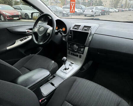 Серый Тойота Королла, объемом двигателя 1.6 л и пробегом 261 тыс. км за 5599 $, фото 26 на Automoto.ua