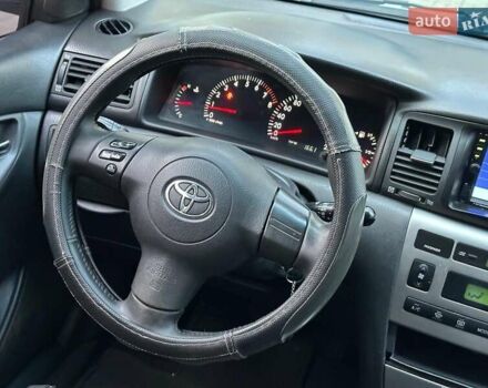 Сірий Тойота Королла, об'ємом двигуна 1.6 л та пробігом 245 тис. км за 5490 $, фото 17 на Automoto.ua