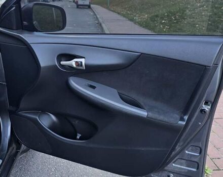 Серый Тойота Королла, объемом двигателя 1.6 л и пробегом 160 тыс. км за 6200 $, фото 17 на Automoto.ua