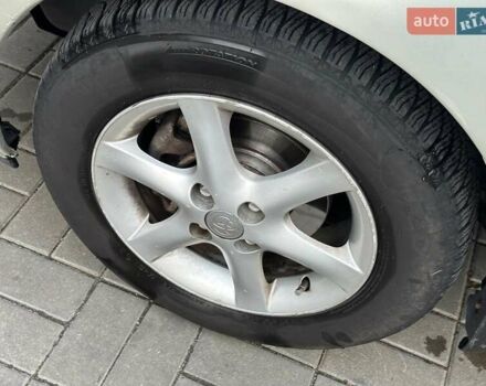 Сірий Тойота Королла, об'ємом двигуна 1.6 л та пробігом 245 тис. км за 5490 $, фото 6 на Automoto.ua