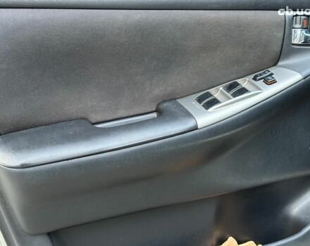 Сірий Тойота Королла, об'ємом двигуна 1.6 л та пробігом 245 тис. км за 5490 $, фото 8 на Automoto.ua