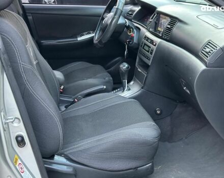 Сірий Тойота Королла, об'ємом двигуна 1.6 л та пробігом 245 тис. км за 5490 $, фото 18 на Automoto.ua