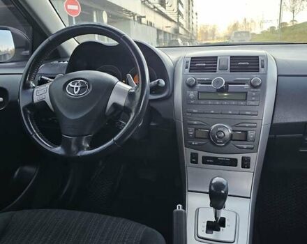 Серый Тойота Королла, объемом двигателя 1.6 л и пробегом 160 тыс. км за 6200 $, фото 10 на Automoto.ua
