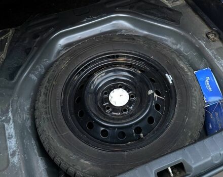 Сірий Тойота Королла, об'ємом двигуна 1.6 л та пробігом 265 тис. км за 6299 $, фото 7 на Automoto.ua