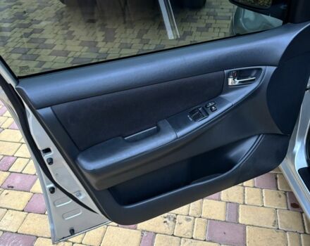 Сірий Тойота Королла, об'ємом двигуна 1.6 л та пробігом 175 тис. км за 4700 $, фото 6 на Automoto.ua