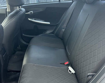 Сірий Тойота Королла, об'ємом двигуна 1.6 л та пробігом 288 тис. км за 7000 $, фото 7 на Automoto.ua