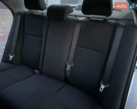 Серый Тойота Королла, объемом двигателя 1.6 л и пробегом 177 тыс. км за 5999 $, фото 35 на Automoto.ua