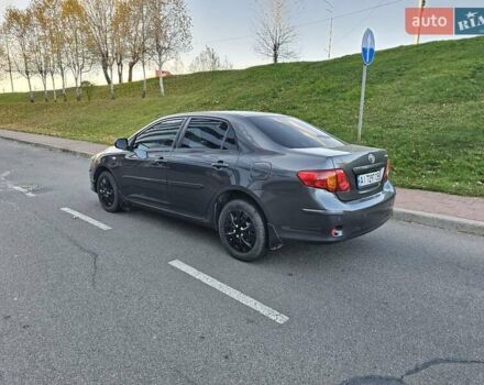 Серый Тойота Королла, объемом двигателя 1.6 л и пробегом 160 тыс. км за 6200 $, фото 2 на Automoto.ua