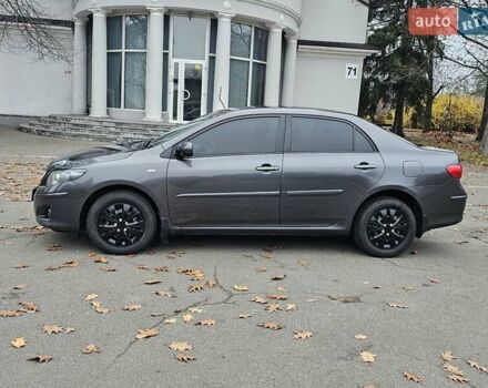 Сірий Тойота Королла, об'ємом двигуна 1.6 л та пробігом 160 тис. км за 6000 $, фото 4 на Automoto.ua