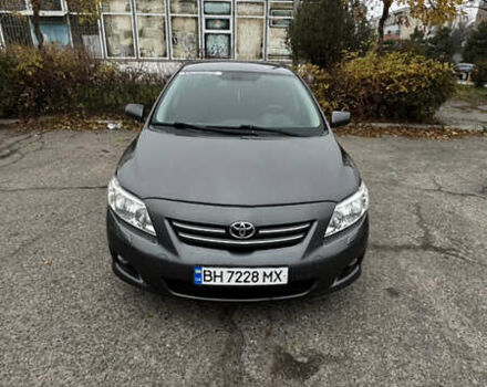 Серый Тойота Королла, объемом двигателя 1.6 л и пробегом 261 тыс. км за 5599 $, фото 2 на Automoto.ua