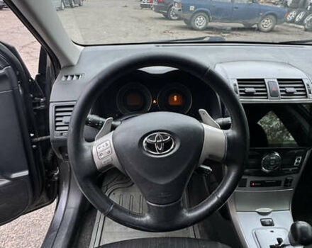 Серый Тойота Королла, объемом двигателя 1.6 л и пробегом 261 тыс. км за 5599 $, фото 19 на Automoto.ua