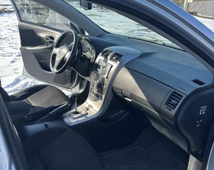 Сірий Тойота Королла, об'ємом двигуна 1.6 л та пробігом 210 тис. км за 5500 $, фото 7 на Automoto.ua