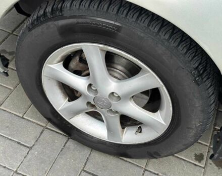 Серый Тойота Королла, объемом двигателя 1.6 л и пробегом 245 тыс. км за 5490 $, фото 6 на Automoto.ua