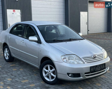 Серый Тойота Королла, объемом двигателя 1.6 л и пробегом 177 тыс. км за 5999 $, фото 12 на Automoto.ua