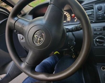 Серый Тойота Королла, объемом двигателя 1.6 л и пробегом 153 тыс. км за 7400 $, фото 6 на Automoto.ua