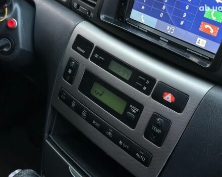 Сірий Тойота Королла, об'ємом двигуна 1.6 л та пробігом 245 тис. км за 5490 $, фото 21 на Automoto.ua