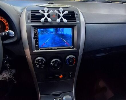 Серый Тойота Королла, объемом двигателя 1.6 л и пробегом 193 тыс. км за 6400 $, фото 4 на Automoto.ua