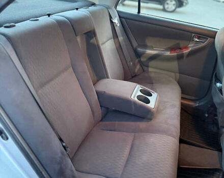 Сірий Тойота Королла, об'ємом двигуна 1.8 л та пробігом 123 тис. км за 6500 $, фото 21 на Automoto.ua