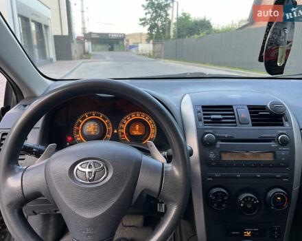 Серый Тойота Королла, объемом двигателя 1.6 л и пробегом 212 тыс. км за 6499 $, фото 18 на Automoto.ua