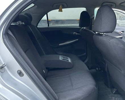 Серый Тойота Королла, объемом двигателя 1.6 л и пробегом 255 тыс. км за 5800 $, фото 13 на Automoto.ua