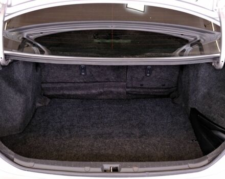 Серый Тойота Королла, объемом двигателя 1.6 л и пробегом 215 тыс. км за 4900 $, фото 8 на Automoto.ua