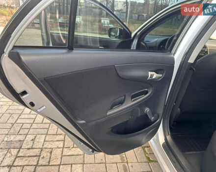 Серый Тойота Королла, объемом двигателя 1.6 л и пробегом 163 тыс. км за 6900 $, фото 18 на Automoto.ua