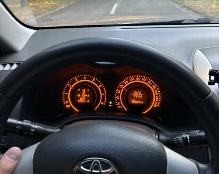 Серый Тойота Королла, объемом двигателя 1.6 л и пробегом 190 тыс. км за 5750 $, фото 4 на Automoto.ua